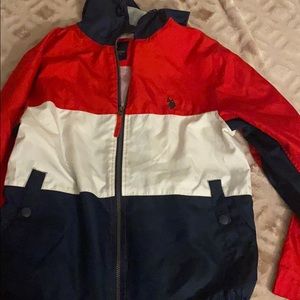 Pollo wind breaker